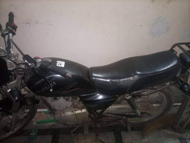 Suzuki Gs 150 16 model 1