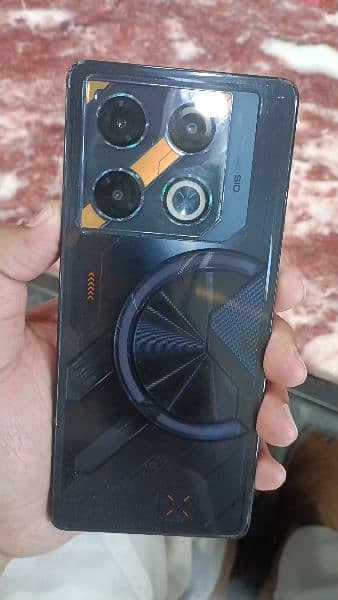 infinix GT20 pro 3