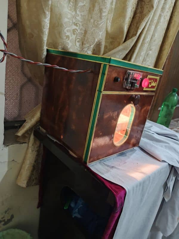 Incubator for sale 3