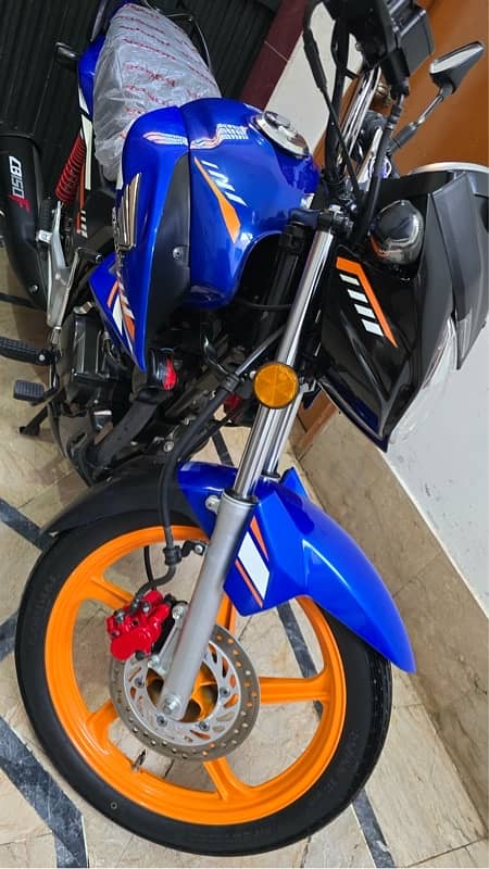 Honda CB 150F Total New Bike First Owner Minor Use 100% Ok 3