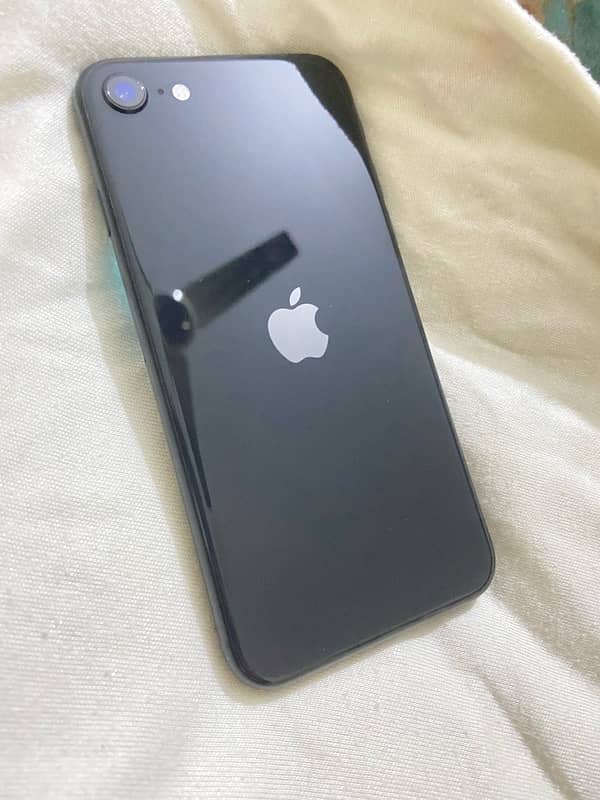 IPHONE SE 2020 0