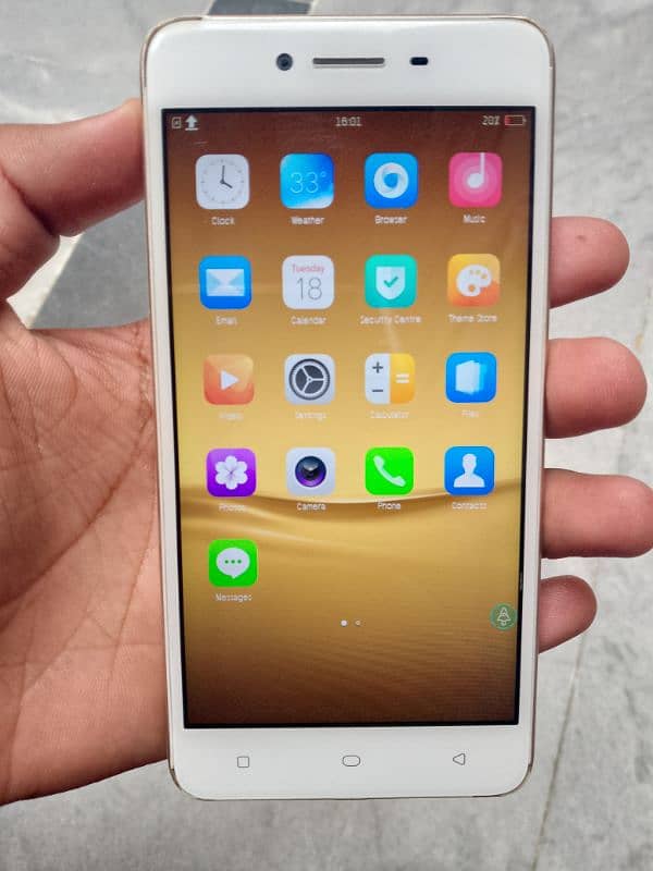 Oppo A37f for sale Price Rs 6,000 0