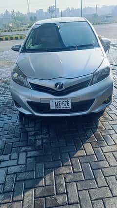 Toyota Vitz 2016