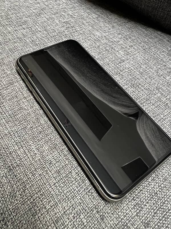 iPhone 11 pro max PTA Approved 8