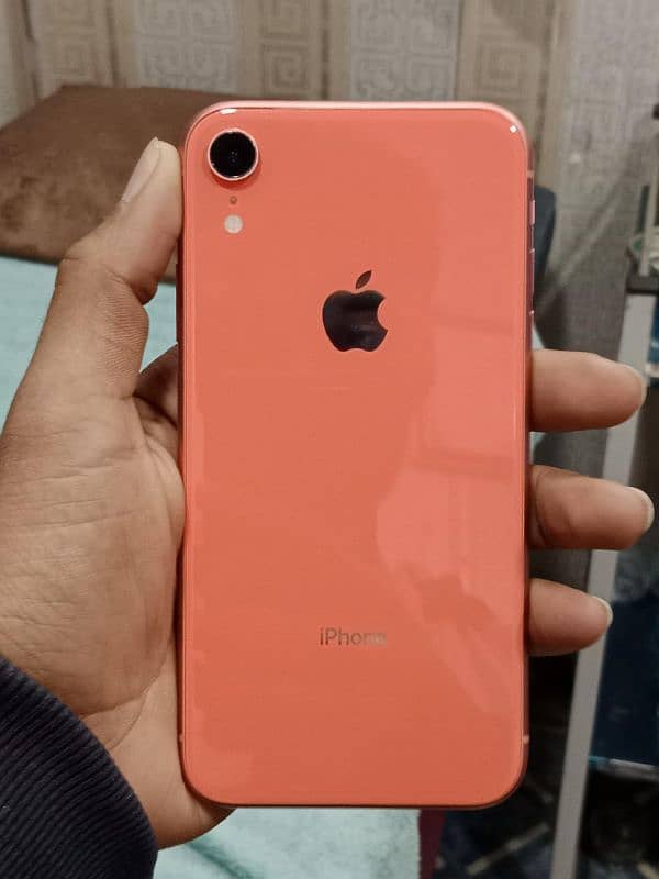 iPhone xr non pta all ok hy phone . 10/9 7