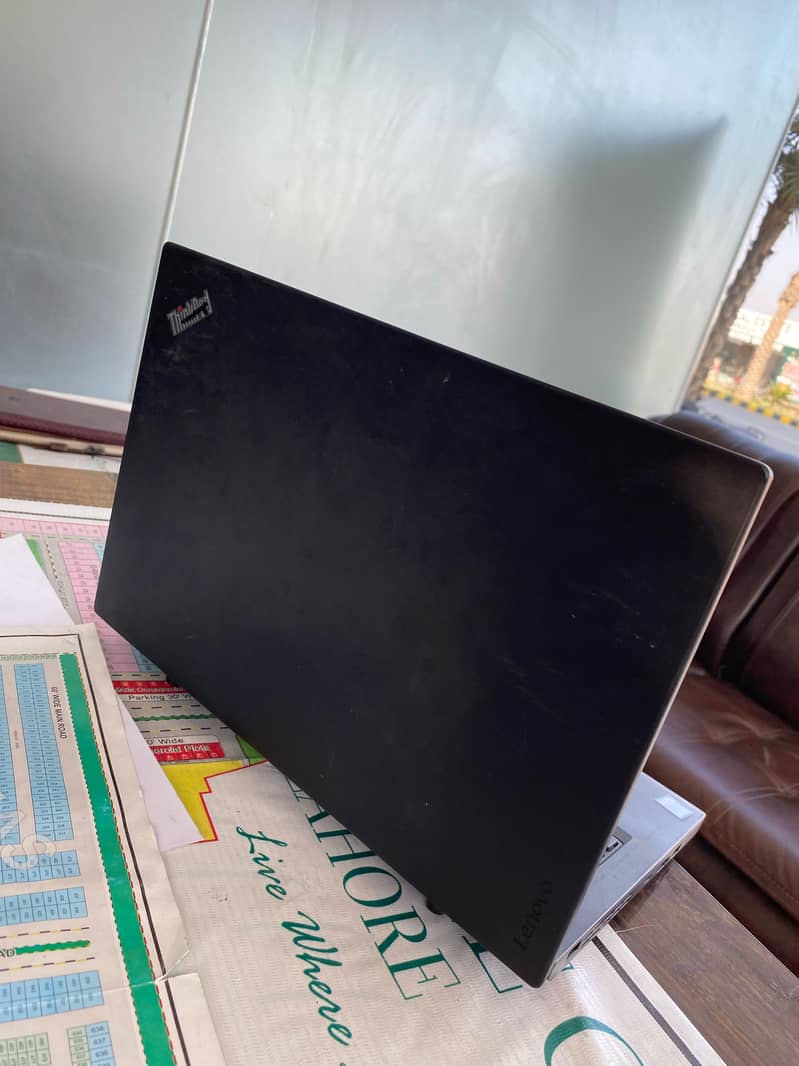 Laptop Lenovo Core i5 6th Gen 2