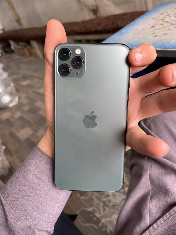 iPhone 11 pro max non pta 4