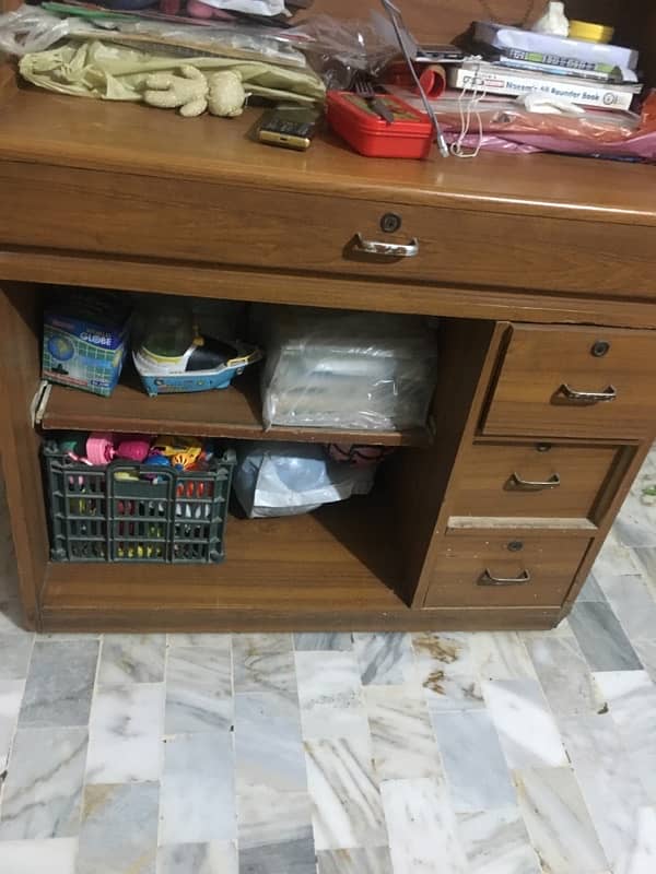 Desktop Computer Table For Sale 2