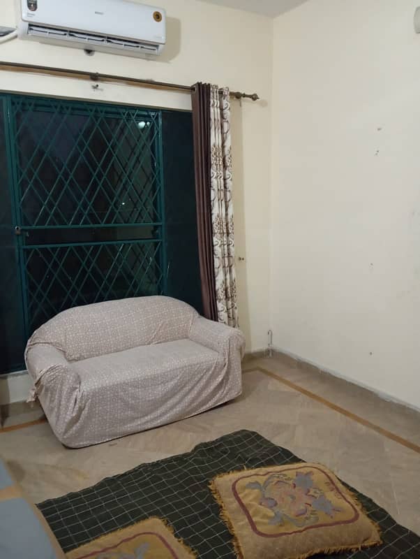 10 Marla Upper Portion for Rent in Johar Town for Family 5