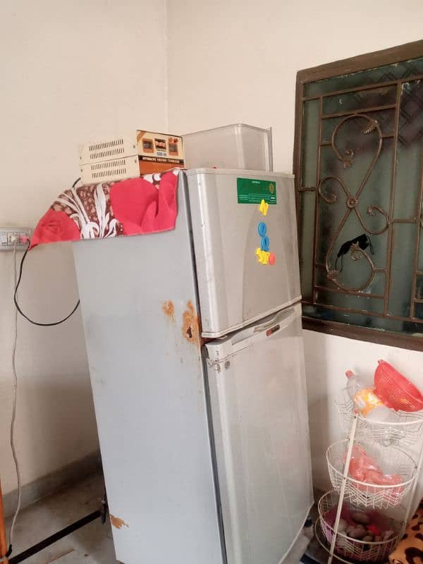 Fridge for sale . 2