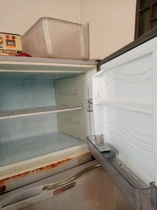 Fridge for sale . 4