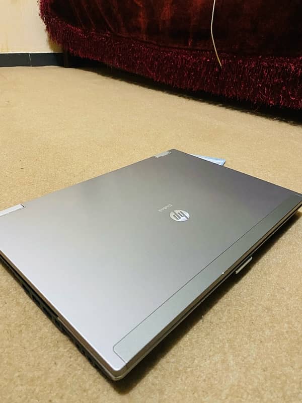 hp elite book 8440p 9