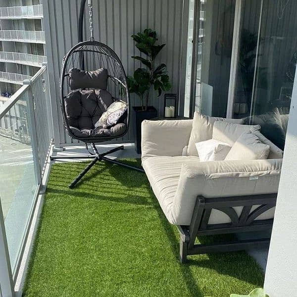 Artificial grass are available with fitting 19