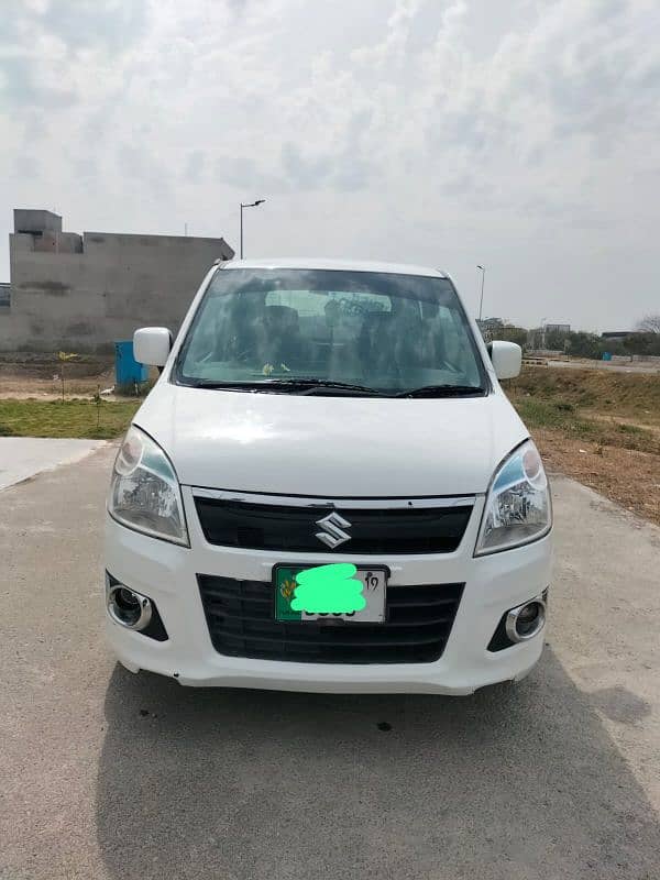 Suzuki Wagon R 2018 1