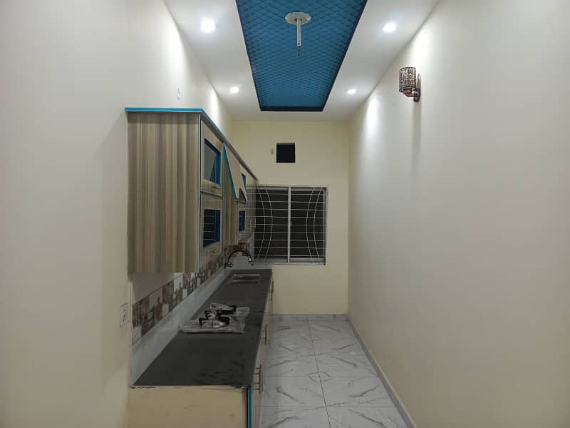 3 MARLA LOWER PORTION TILE FLOORING IN CALIFTEN COLONY AIT LHR 0