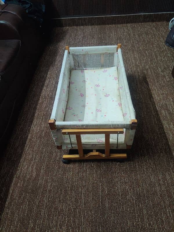 Baby swing Bed with matress 4