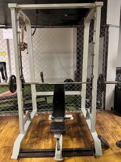 Smith Machine with Bench and 100kg weight Plates in rubber coting