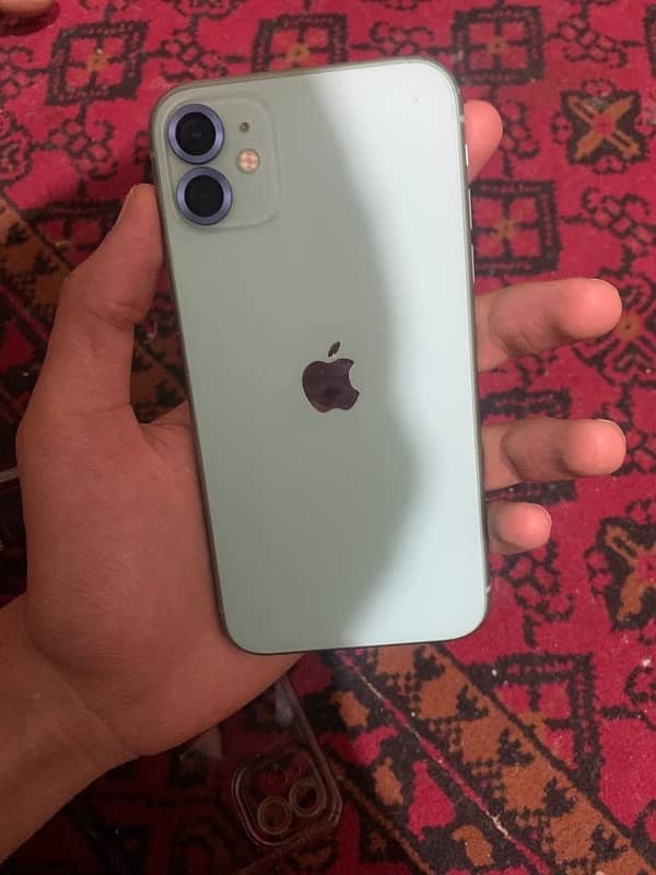 iphone 11 full lush condition no issue full ok with gurenty 5