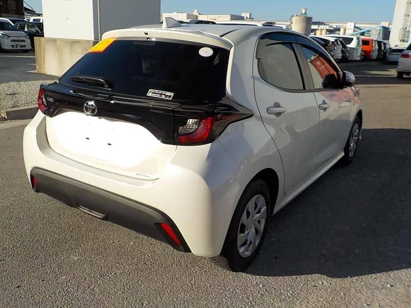 Toyota Yaris 2022 13