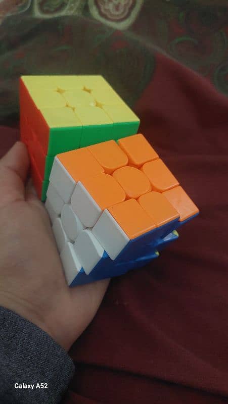 RUBICKS CUBE 3X3 1