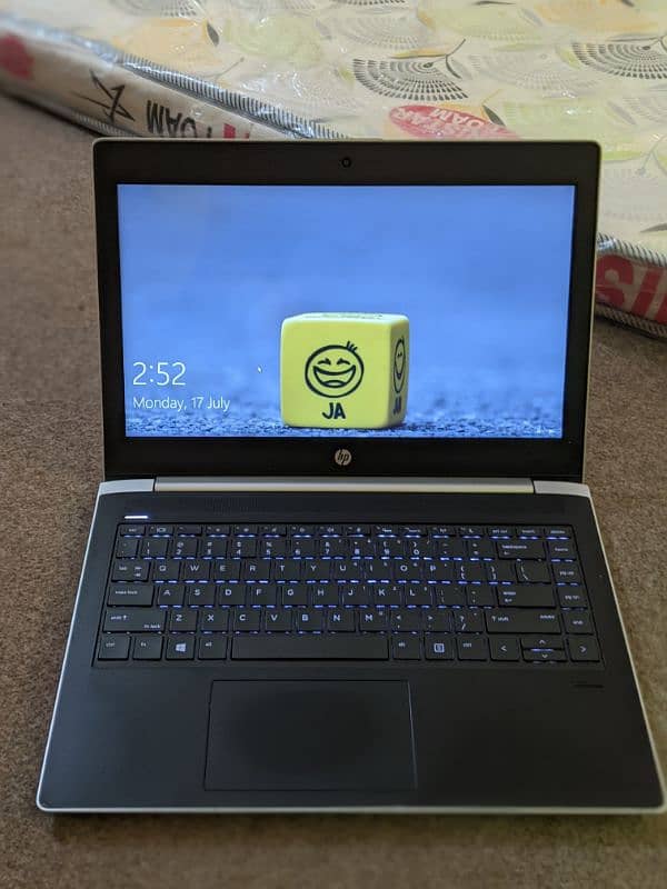 Urgent sale Ho laptop I5 8th generation. . . 0