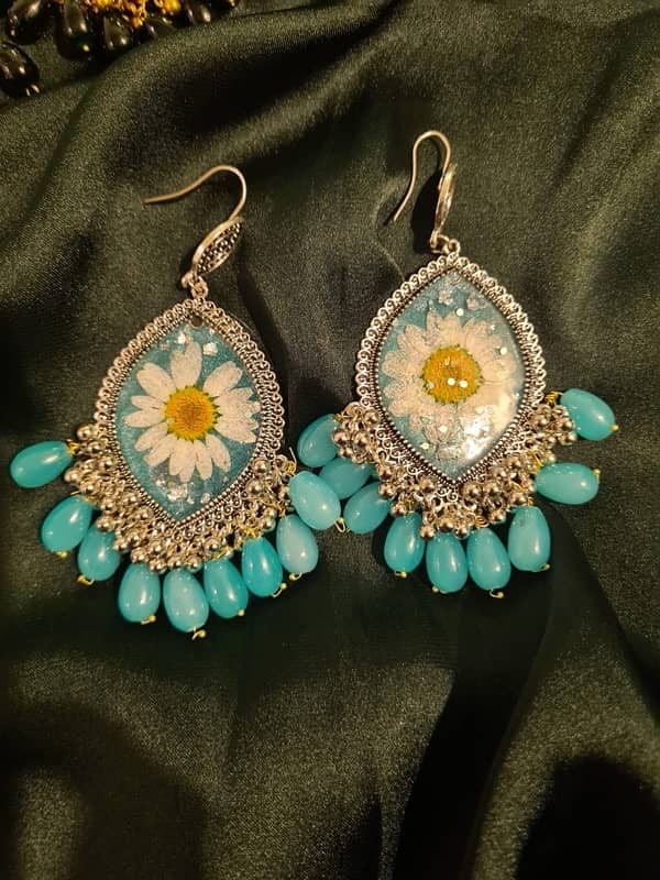 BEST GIRL EARRINGS FOR EID 1