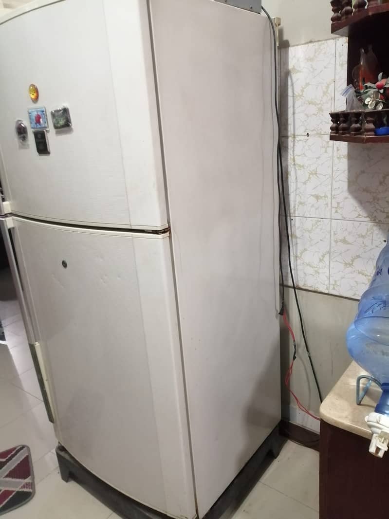 Dawlance No Frost Large Size Refrigerator in Excellent condition. 3