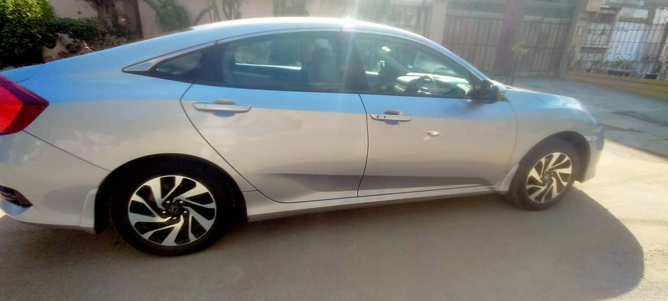 Honda Civic VTi Oriel Prosmatec 2019 3