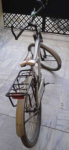 bicycle in v good condition