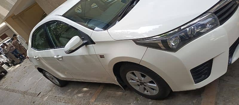 Toyota Corolla Altis Automatic 2016 1st Owner 2