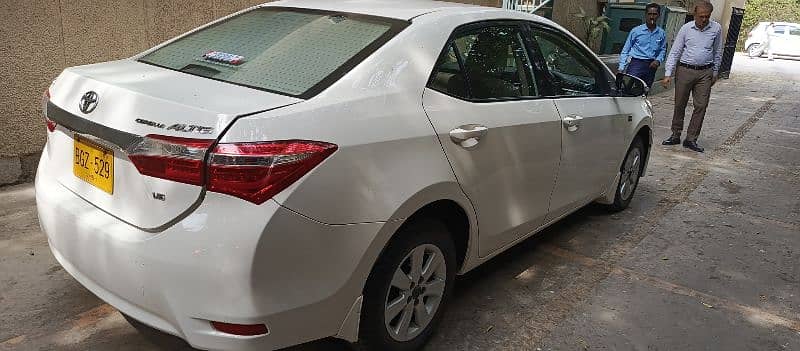 Toyota Corolla Altis Automatic 2016 1st Owner 4