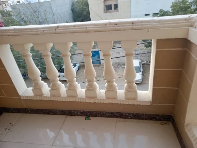 3 bed dd 4th floor flat for sale 28