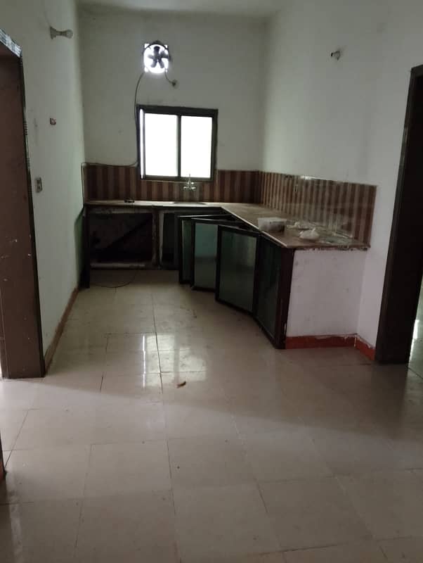 1 Kanal Sapret Entry Uper Portion for rent in aitchison Housing Society for Family & Bachlors + office (Call center + Software house) 6