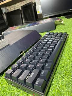 redragon keyboard 100% original only 1 week used