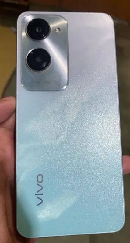 Vivo y 18 1