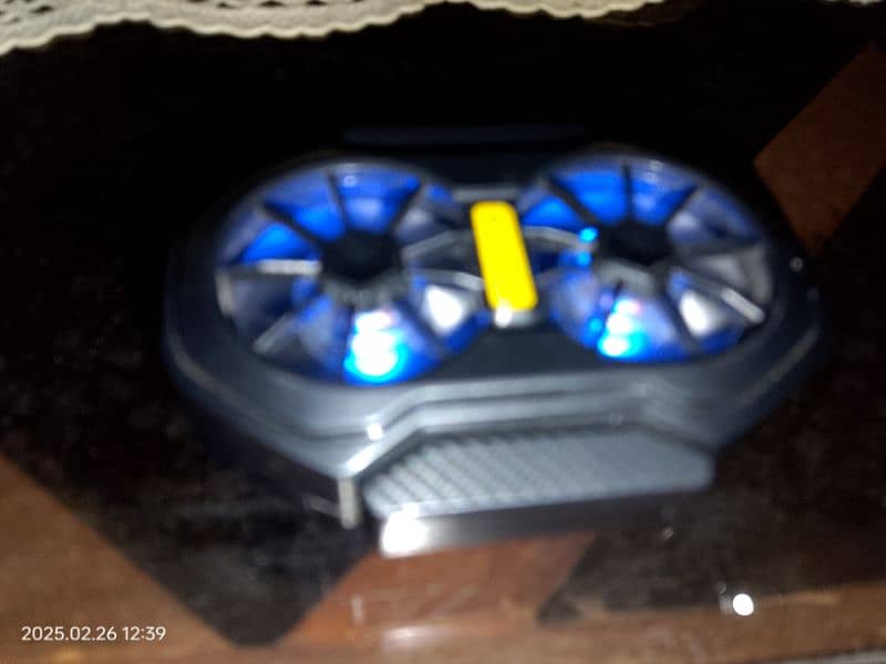 Rechargable Cooling Fan for Phone 2