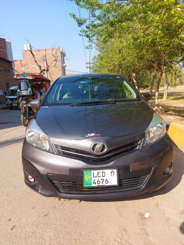 Toyota Vitz 2014 6