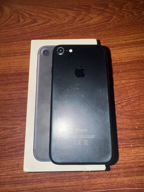 iphone 7 with box pta prove single sim battery health 75 1