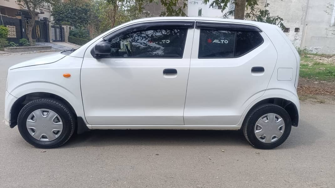 Suzuki Alto 2021/22 1