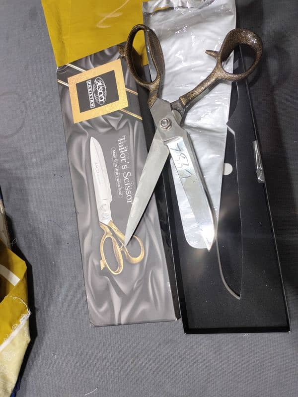 tailor scissors made with high carban steel. . . RS3500 2