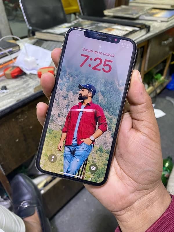 iphone Xs pta 64gb 0