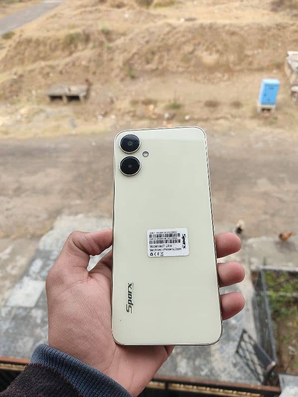 Sparx neo 7 ultra better than infinx/vivo 0