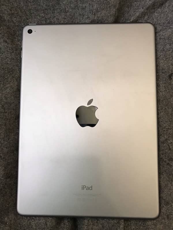 apple ipad air 2 10/10 condition 16gb with box all ok 3