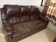 Used 5-Seater Leather Sofa –  15,000