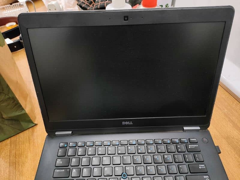 Dell latitude E7470 Core i5 6th Gen 6