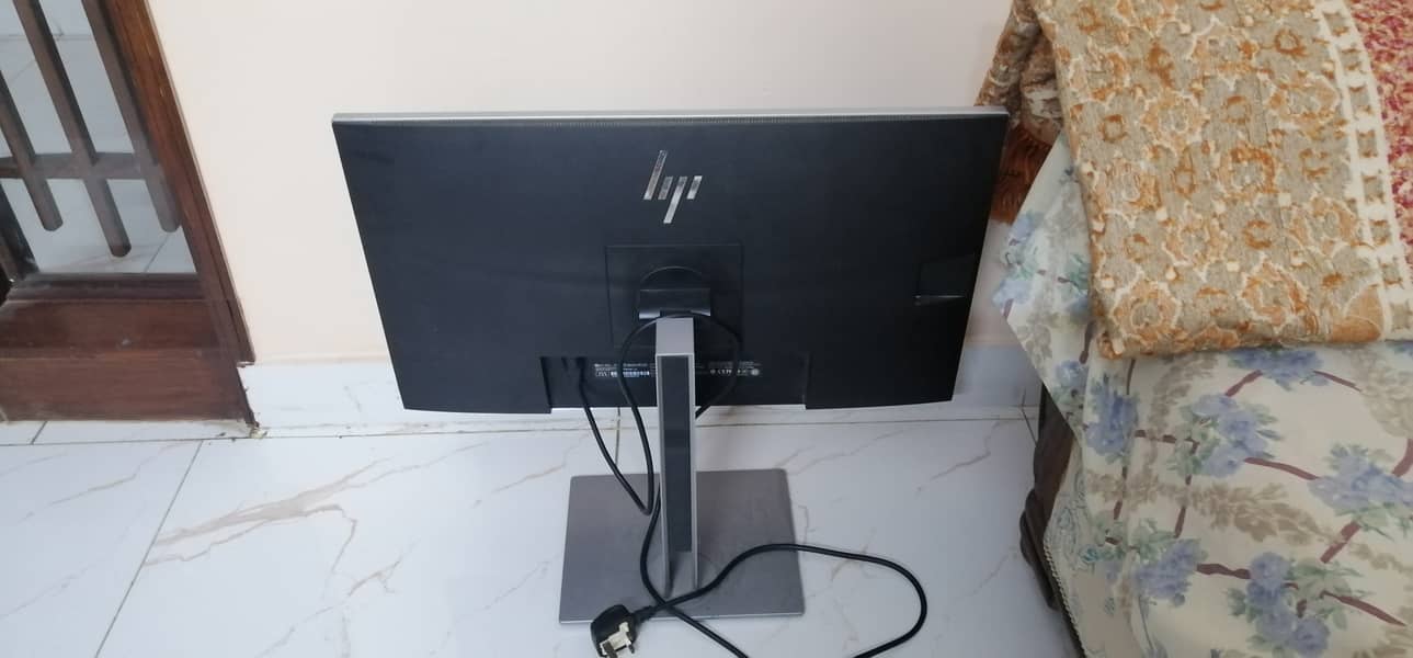 Hp led monitor 27 Inch 3