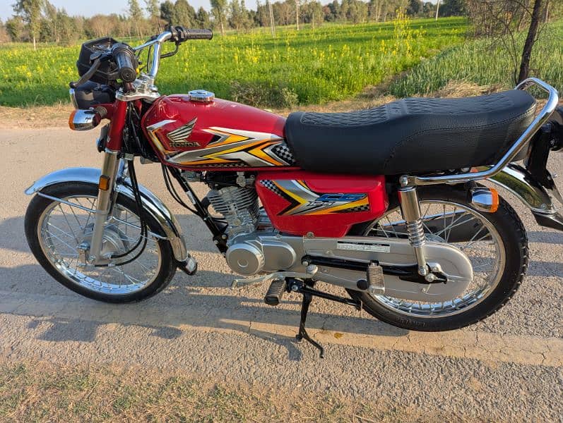 HONDA 125 Lush Condition 1