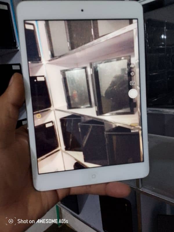 ipad mini2  16gb battry timing 5 hours plus 5