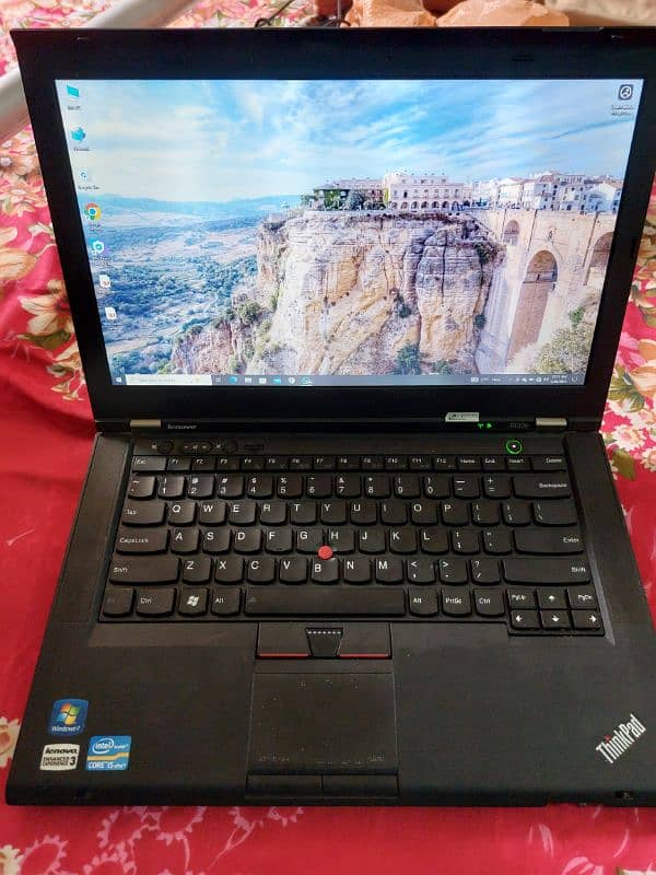 Laptop for sale good condition 0