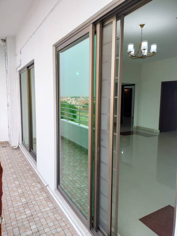 10 Marla 3 Bedroom Apartment With Spectacular View Available For Rent 14